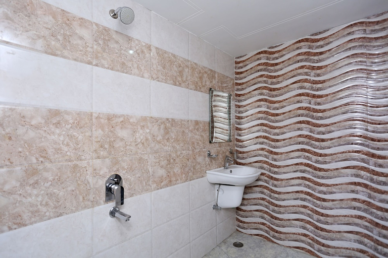 Bathroom, Star Hotel, Agra