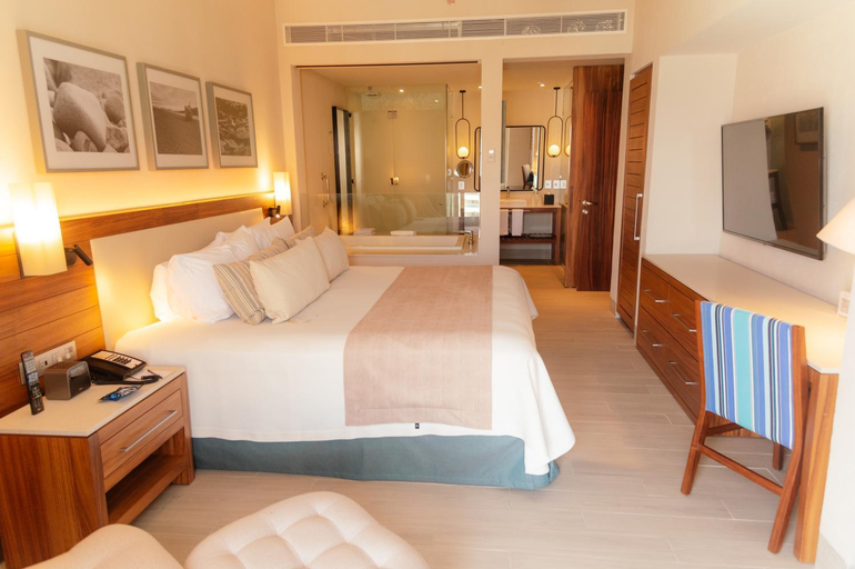 Bedroom 3, Emporio Cancun with Optional All Inclusive, Benito Juárez