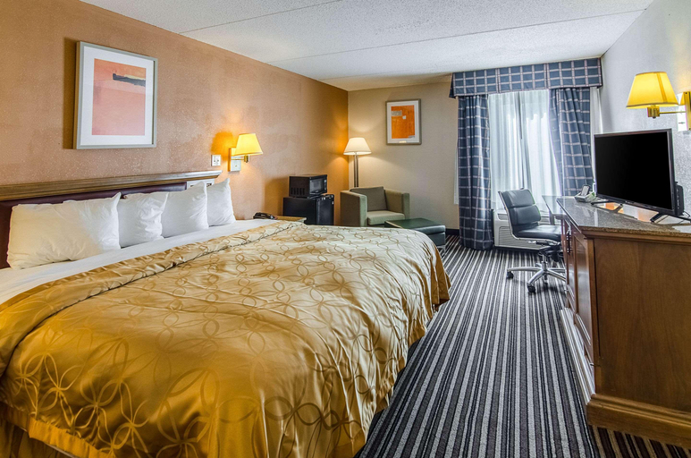 Bedroom 3, Econo Lodge Inn & Suites Norton - Wise South, Norton