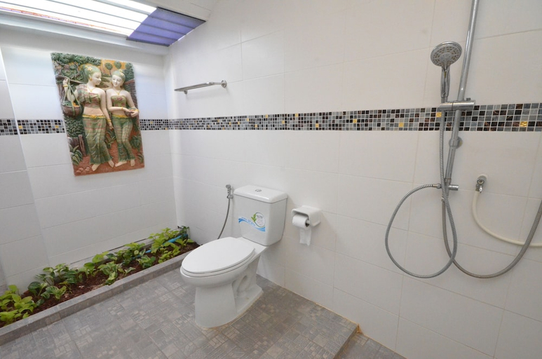 Bathroom 4, Pearl By The Sea Resort, Muang Prachuap Khiri Khan