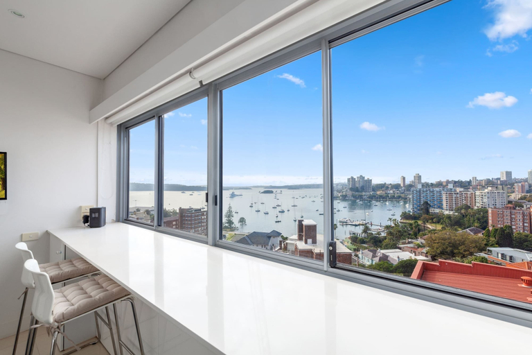Interior 2, Studio in Elizabeth Bay With Pool & City Views, Sydney