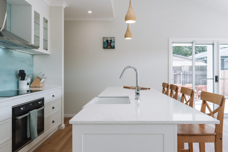 Others 5, Exquisitely Spacious 3-Bed Home, Canberra