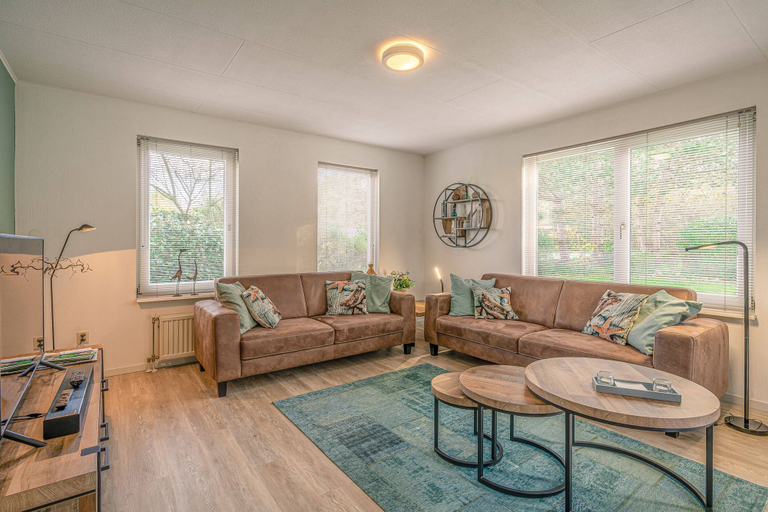 Living room 3, Charming Villa With Sauna and South-facing Garden, Texel