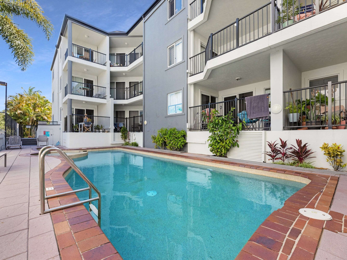 Pool 3, 2-bed Escape With Pool, Steps From Torquay Beach, Hervey Bay - Pt A