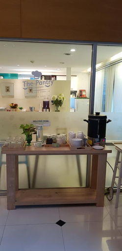 Food & Drinks 4, Sena house Paholyothin30, Chatuchak