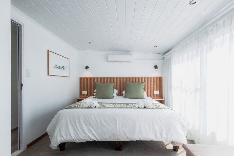 Room 2, Chobe Princess By Mantis, Kabe