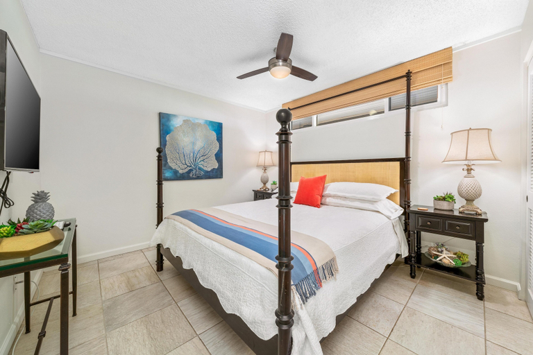 Room 5, Kona Reef F22 1 Bedroom Condo, Hawaii