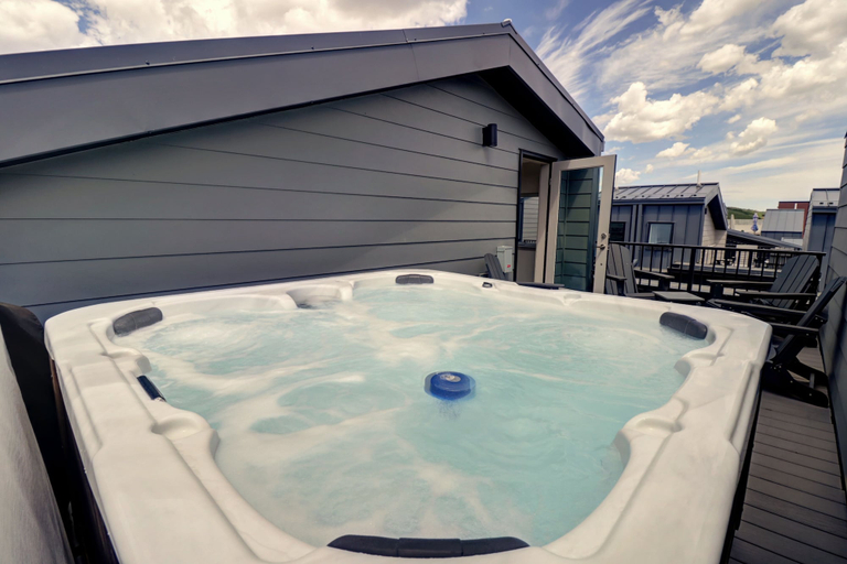 Property grounds 2, 58b 2br 3ba 2 Bedroom Townhouse by RedAwning, Summit