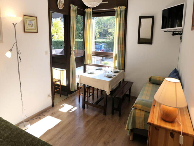 Others 2, Residence Castel Des Roches A, Haute-Savoie