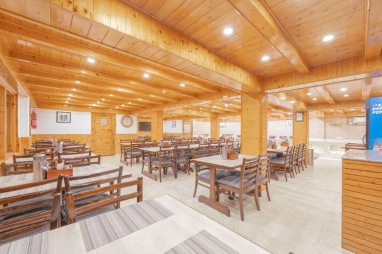 Food & Drinks 4, SNOW PEAK RETREAT & COTTAGES - MANALI (Centrally Heated), Kullu