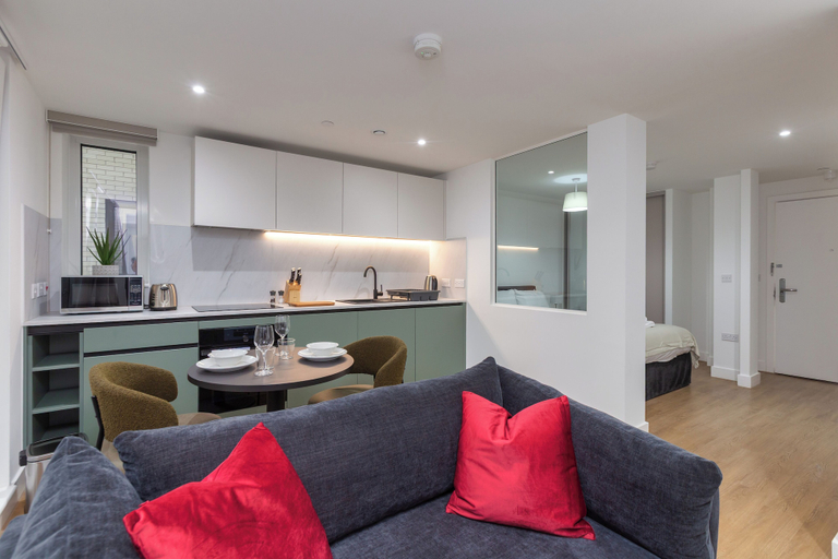 Room 4, Olive Stone in Bristol, Bristol