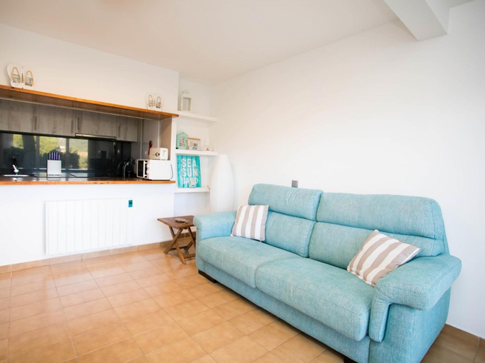 Room 2, Espectacular Apartament al cor de Calella, Girona