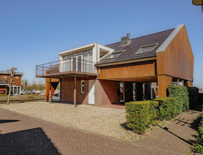 Exterior 5, Penthouse With Lake Views, Uitgeest