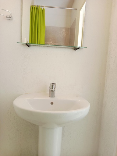 Bathroom 3, La Residence du Chateau de Jouarres, Aude