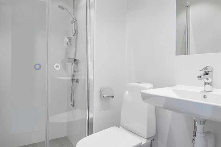 Bathroom 5, ProfilHotels Grand Kristianstad, Kristianstad
