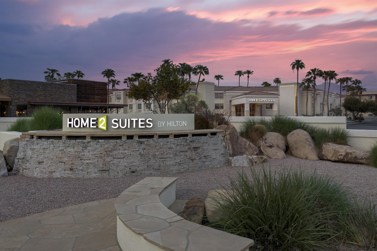 Exterior & Views 2, Home2 Suites by Hilton Scottsdale Old Town, Maricopa