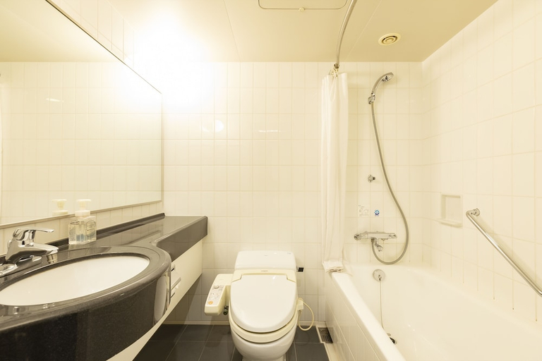 Bathroom 5, KOKO HOTEL Premier Hakata, Fukuoka