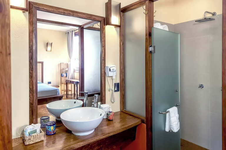 Bathroom, Hotel Casa San Pancho, Compostela