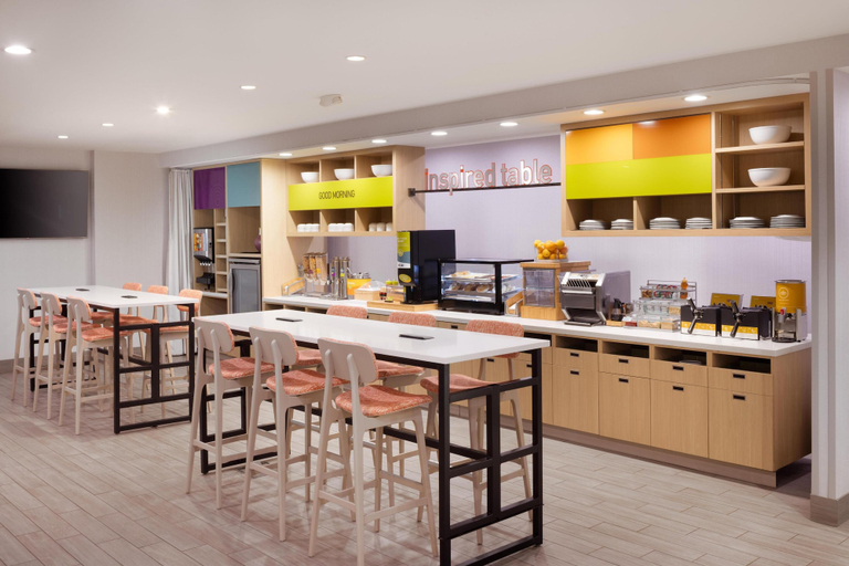 Food & Drinks 5, Home2 Suites by Hilton Jackson MI, Jackson