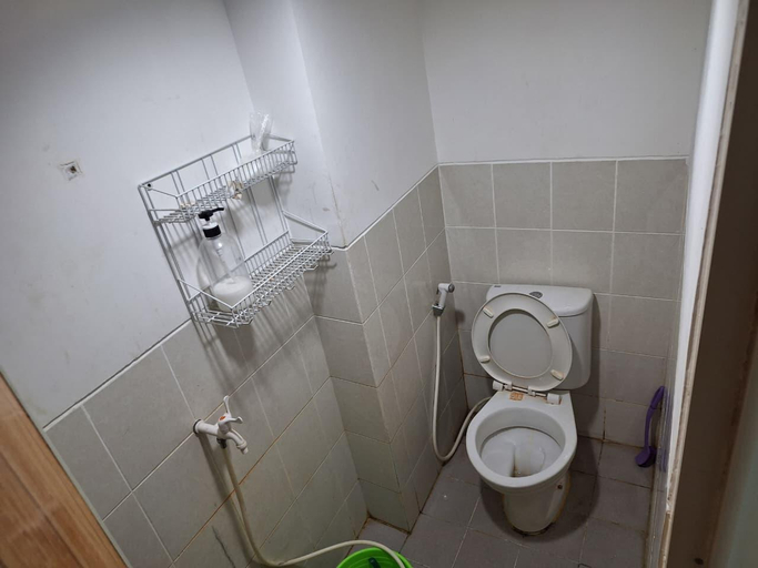 Bathroom 3, Bram Room, South Tangerang