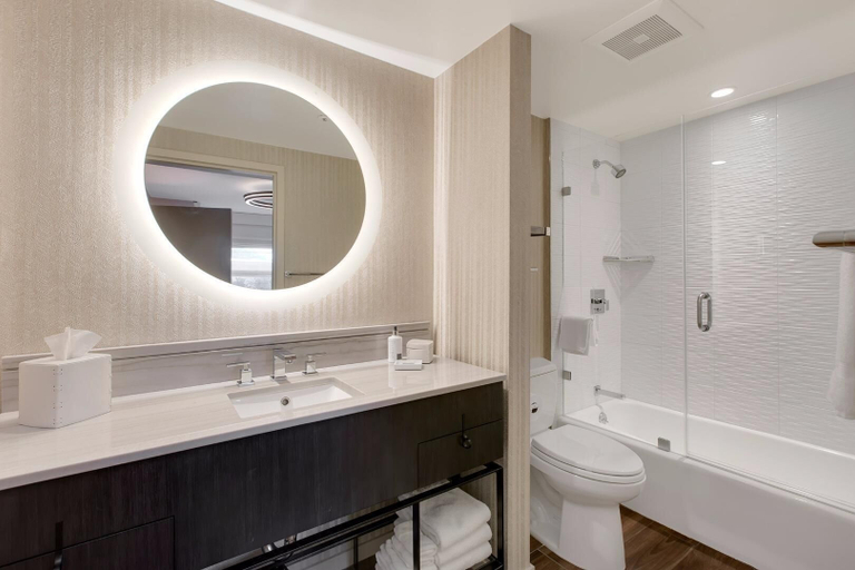 Bathroom 5, Hotel Zoe Fisherman's Wharf, San Francisco