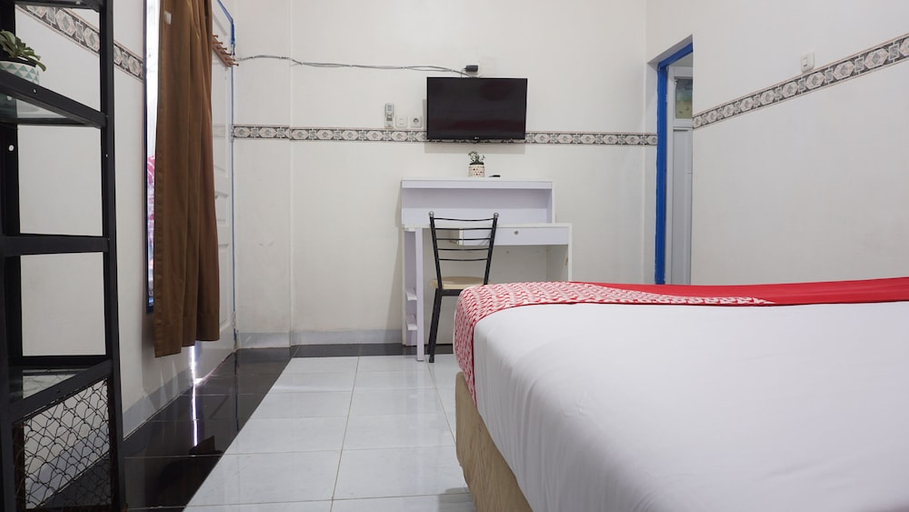 Others 5, Hotel O Wisma Amrach, Bone