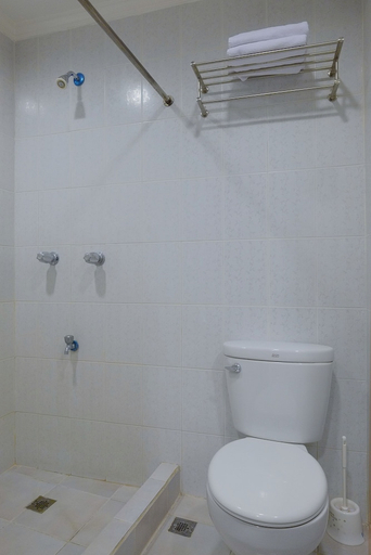 Bathroom 4, Palazzo Pensionne, Cebu City
