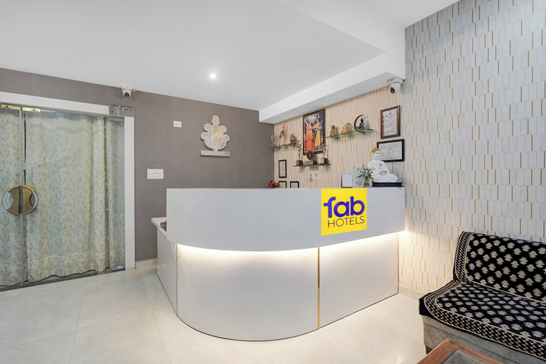 Reception 5, FabHotel Marine - infront of Trade Facility centre, Varanasi