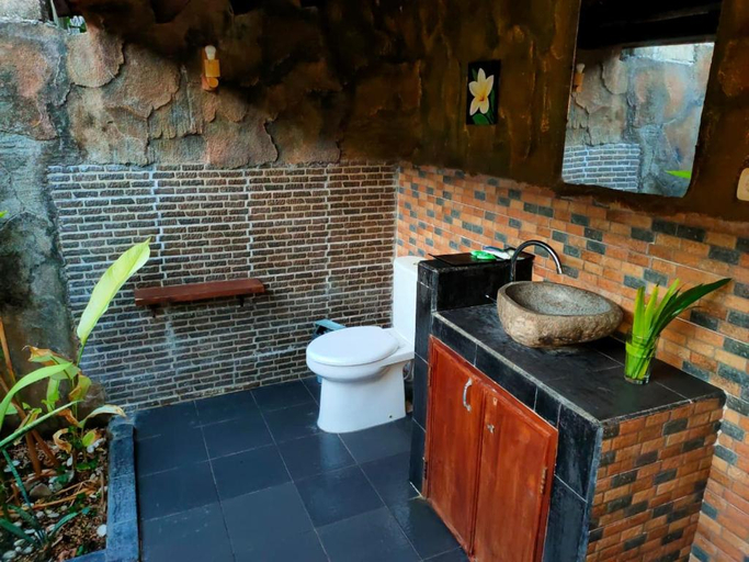 Bathroom 5, Ardi Beltza Villa, Lombok