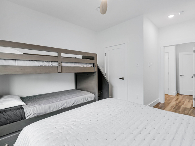 Room 3, Nautical Nest 2 Bedroom Home, Aransas