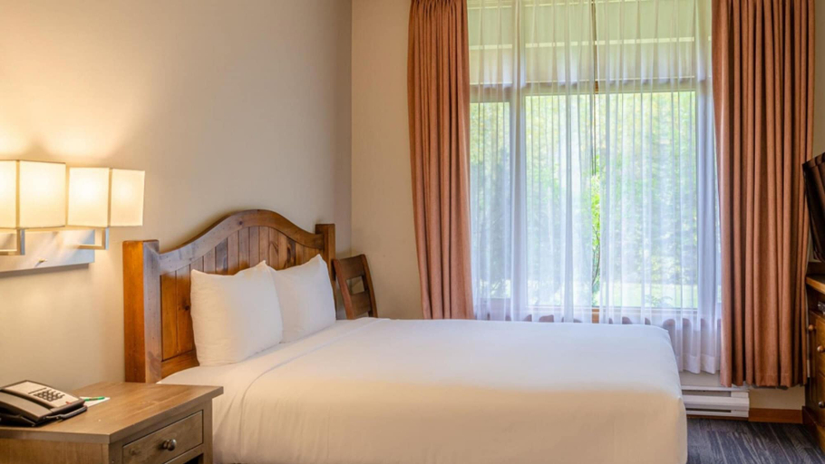 Room 3, Cahilty Lodge, Thompson-Nicola