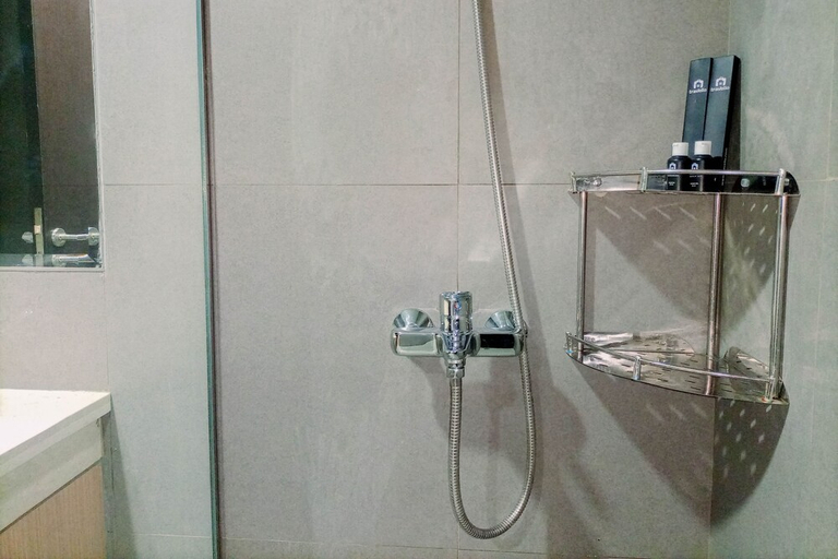 Bathroom 3, Great Deal And Homey Studio Room Patraland Amarta Apartment, Sleman