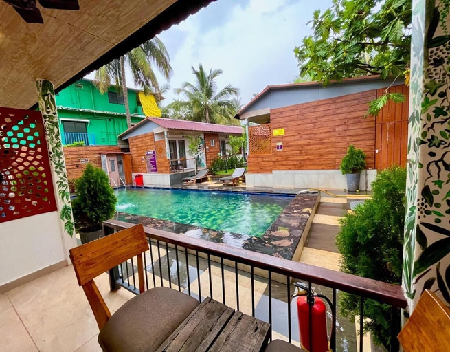 Pool 5, Bay Boutique by Nebesa Suites, North Goa