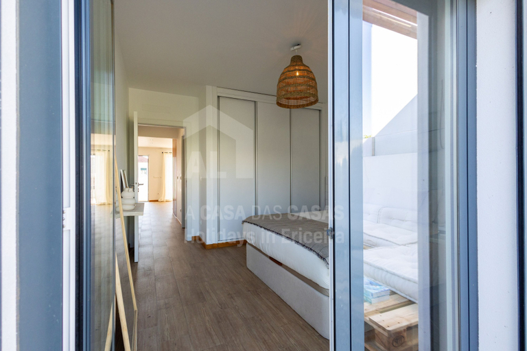Room 3, Valentin House by Acasadascasas, Mafra
