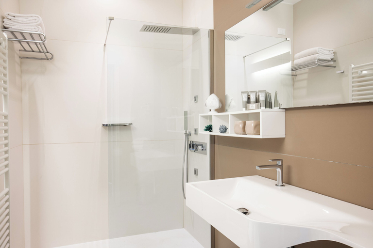 Bathroom 5, Giardino dei Pini - Boutique Hotel, Lecce