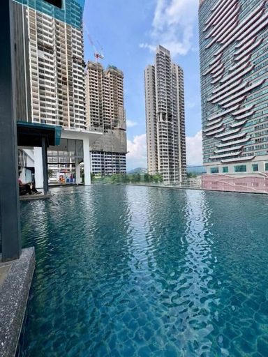 Infinity pool 3, Reizz Residence by Perkasa Ikon, Gombak