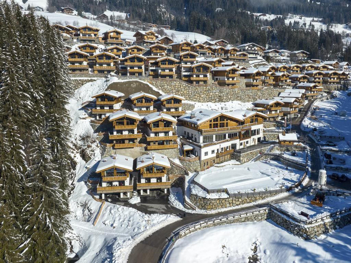 3, Ski-Friendly Chalet in Neukirchen, Zell am See