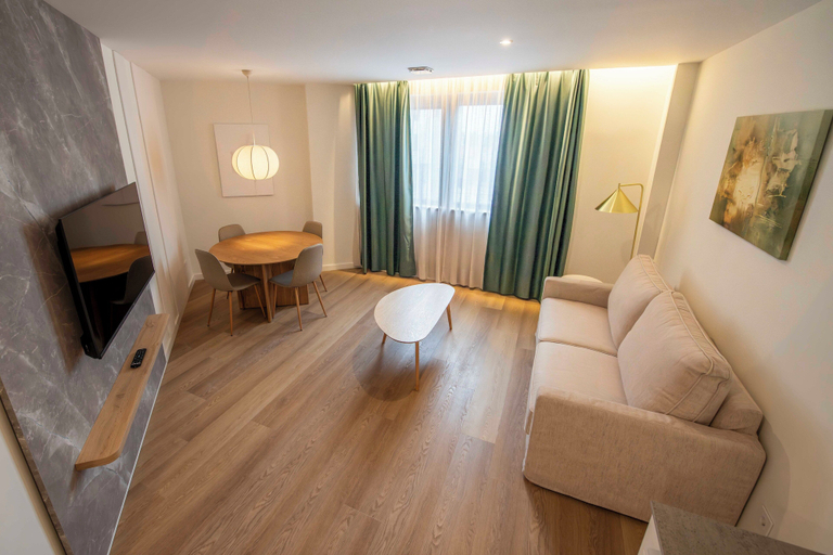 Living area 5, Apartamentos Silken Goya, Asturias