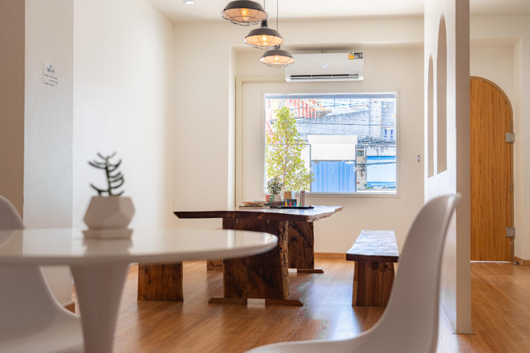 Public Area 3, De Blue Door, Hatyai, Hat Yai