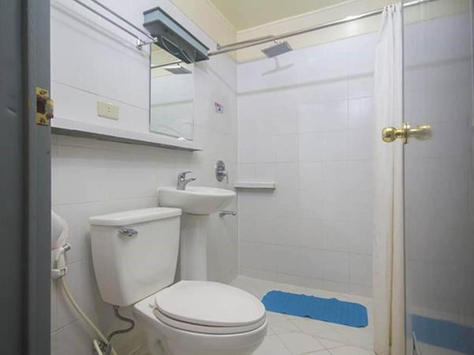 Bathroom 4, New Dawn Pensionne, Cagayan de Oro City