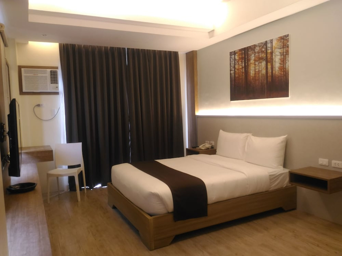 Bedroom 3, Aquamira Hotel, Naic