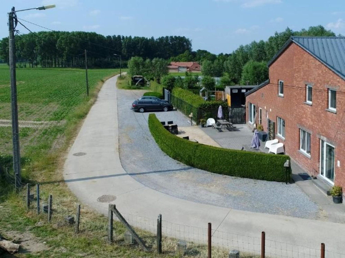 View from property 4, Apartment With a View of Alpacas, Limburg