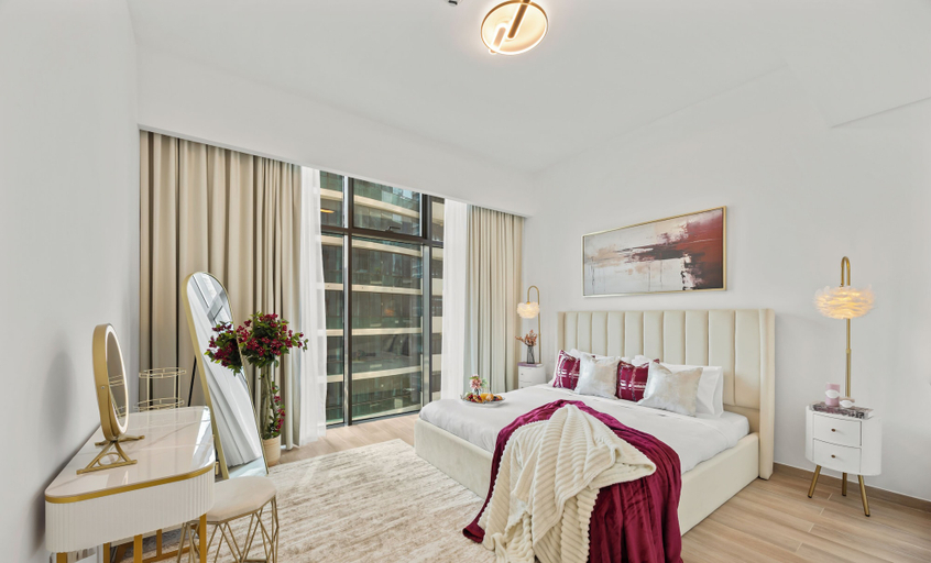 Room 4, Blossoming 1BR Walk to Dubai Mall & Pool, Dubai