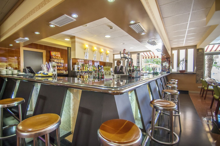 Food & Drinks 4, Servigroup Torre Dorada , Alicante