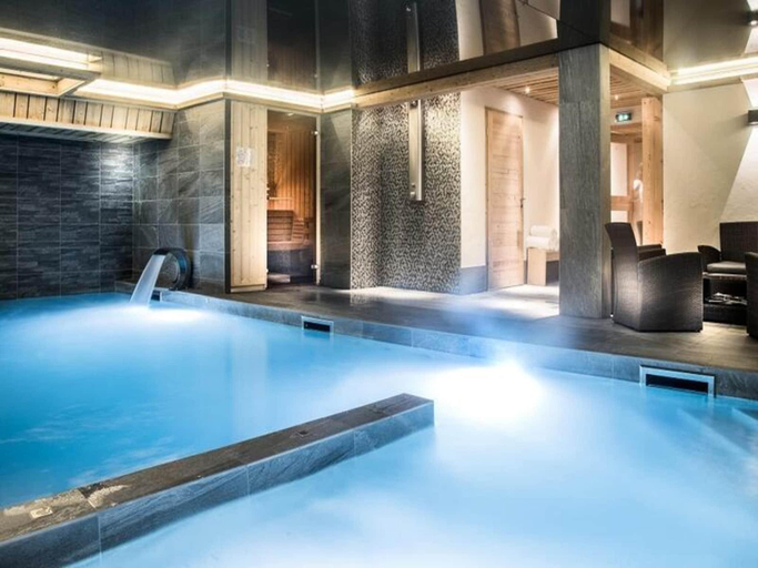 Others 2, Apartment in La Clusaz with Wellness Views, Haute-Savoie