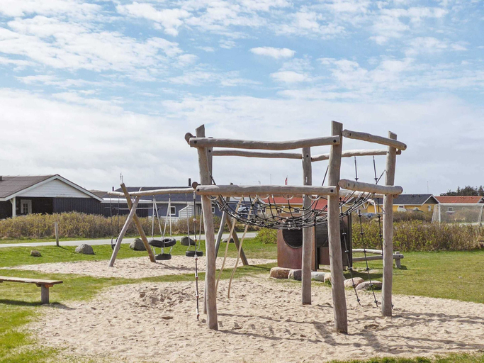 Others 3, 4 Star Holiday Home in Harboore, Lemvig