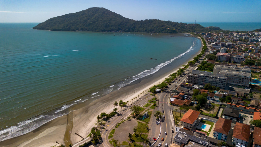 Room 2, Loft com Smart TV e Ar pr Ximo Praia do Itagu, Ubatuba