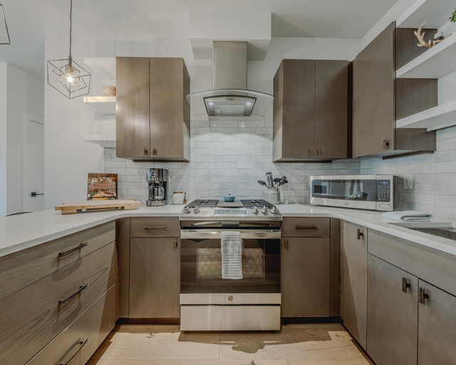 Private kitchen 4, Whitefish Loft, Downtown Condo for 6, Flathead