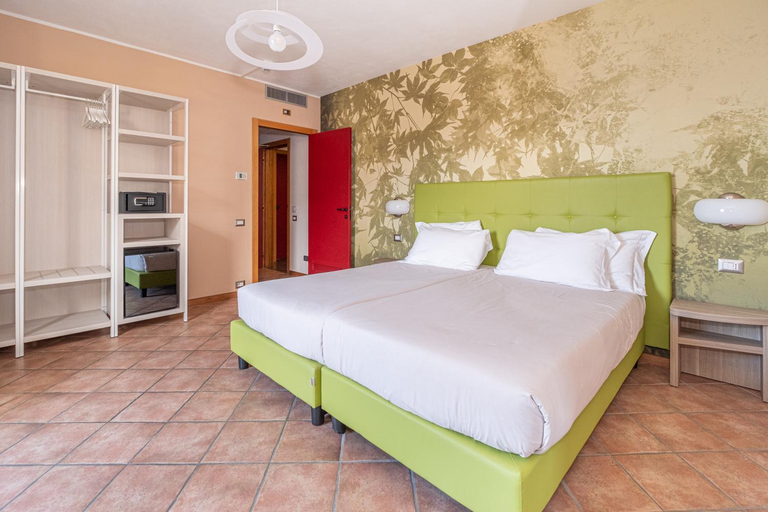 Bedroom 3, Hotel Lenno, Como
