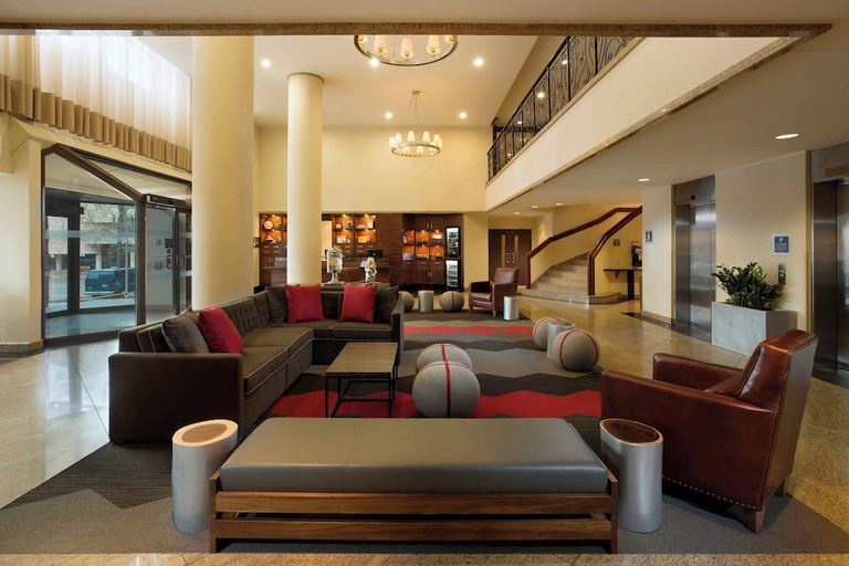 Public Area, Four Points By Sheraton Gatineau-Ottawa, Communauté-Urbaine-de-l'Outaouais